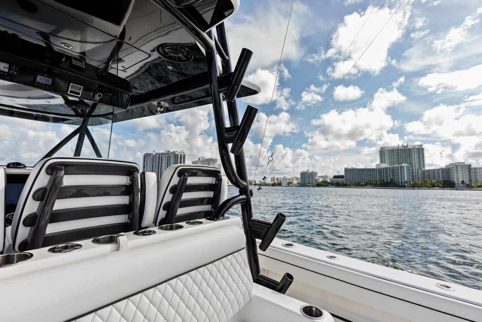 2022 Valhalla Boatworks V-41 - Photo 46