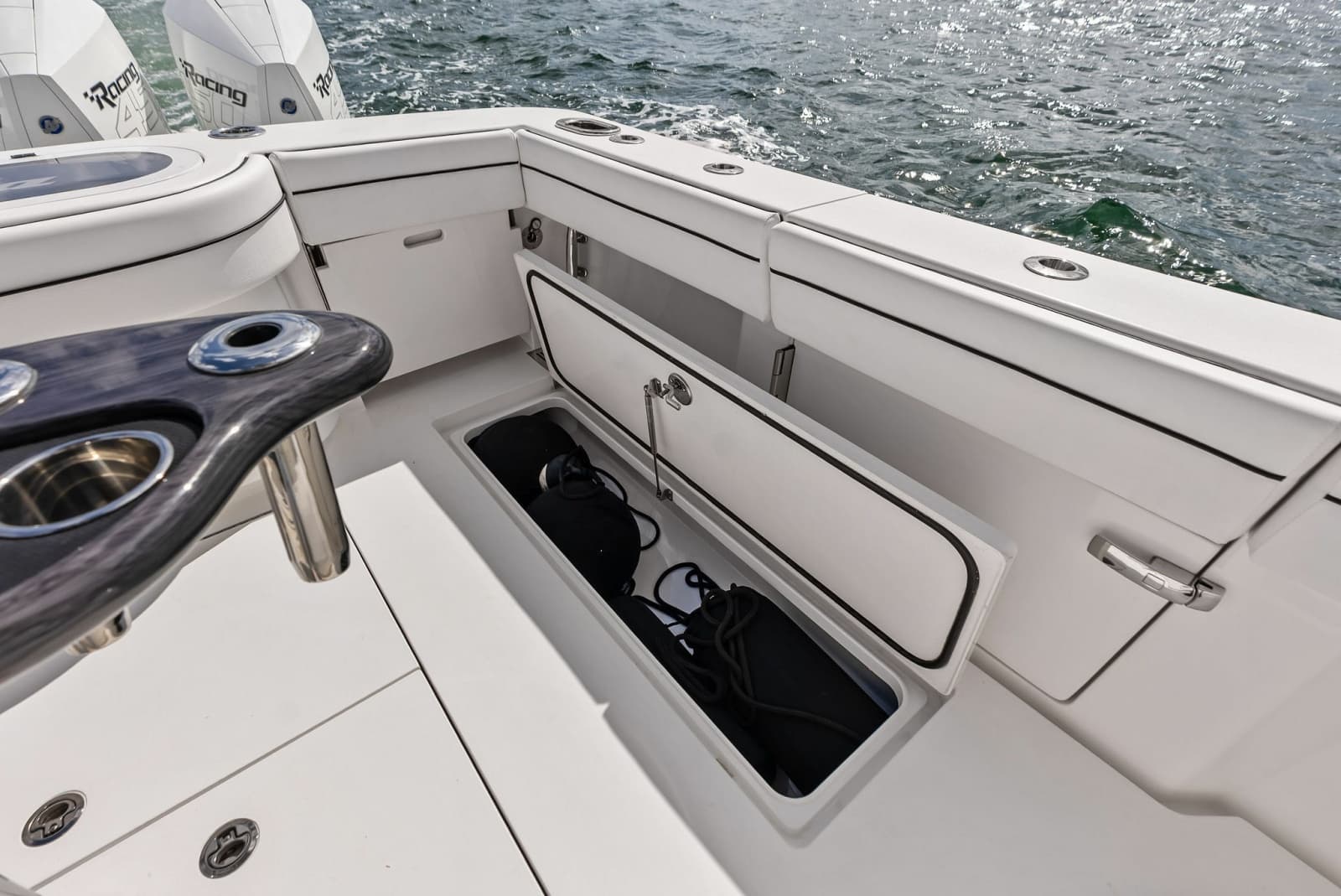 2022 Valhalla Boatworks V-41 - Photo 38