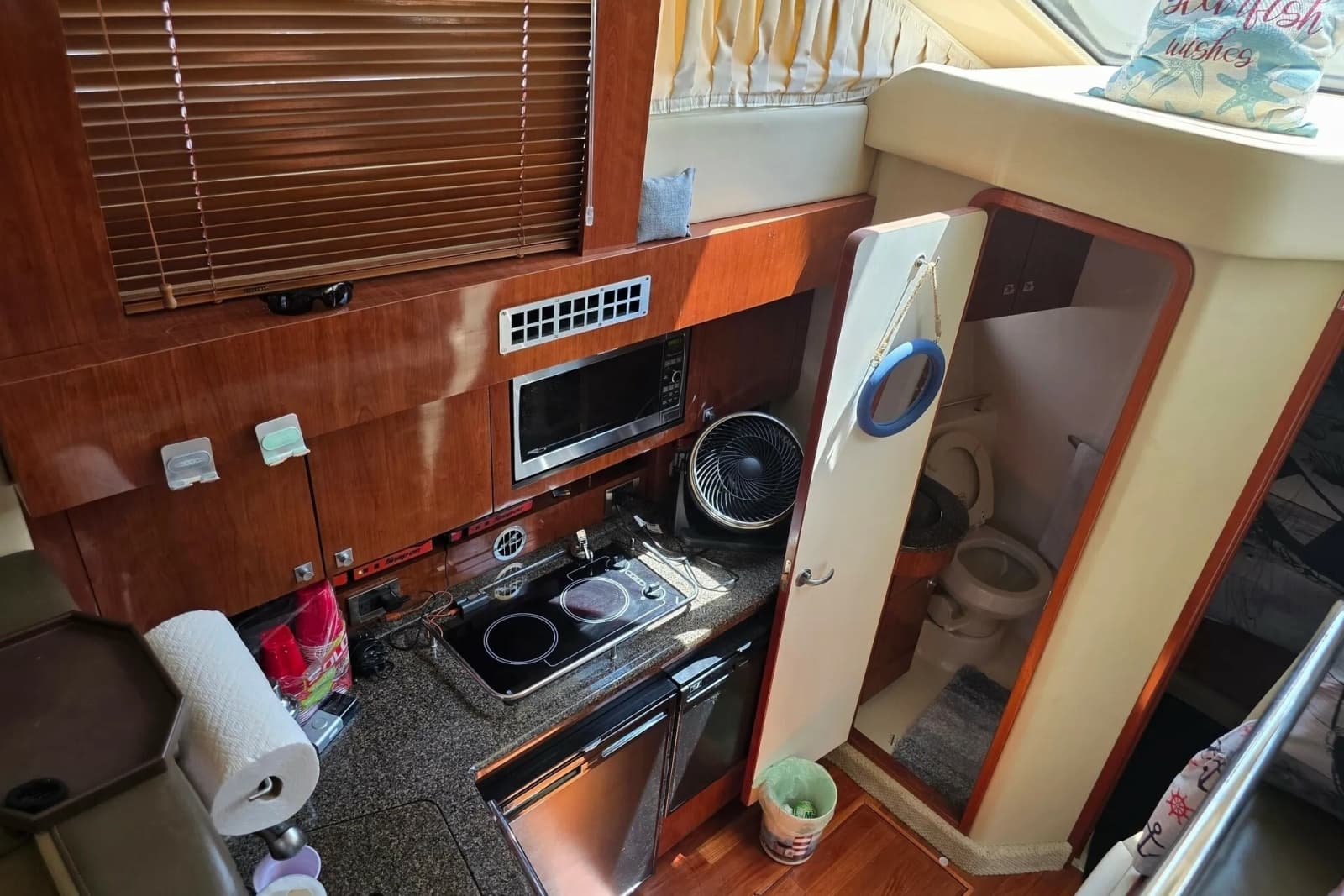 2007 Sea Ray 36 Sedan Bridge - Photo 4