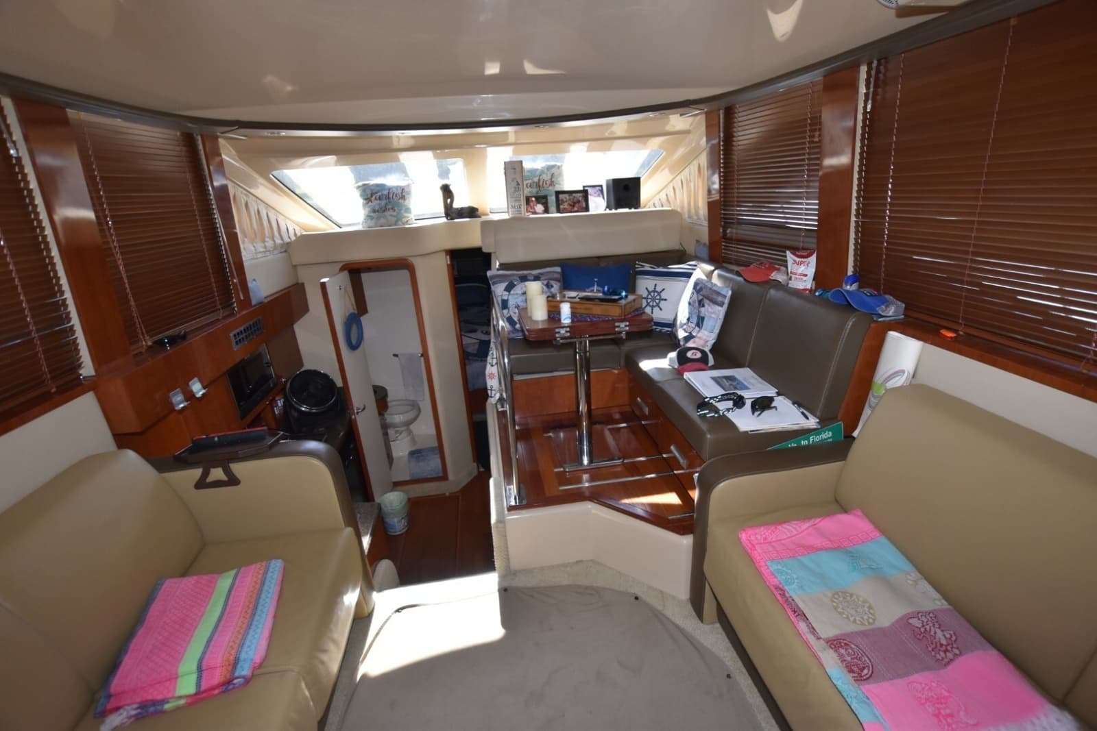 2007 Sea Ray 36 Sedan Bridge - Photo 14