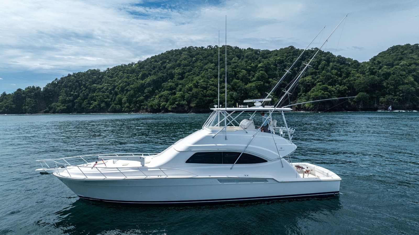2003 Bertram 570 Convertible - Photo 3