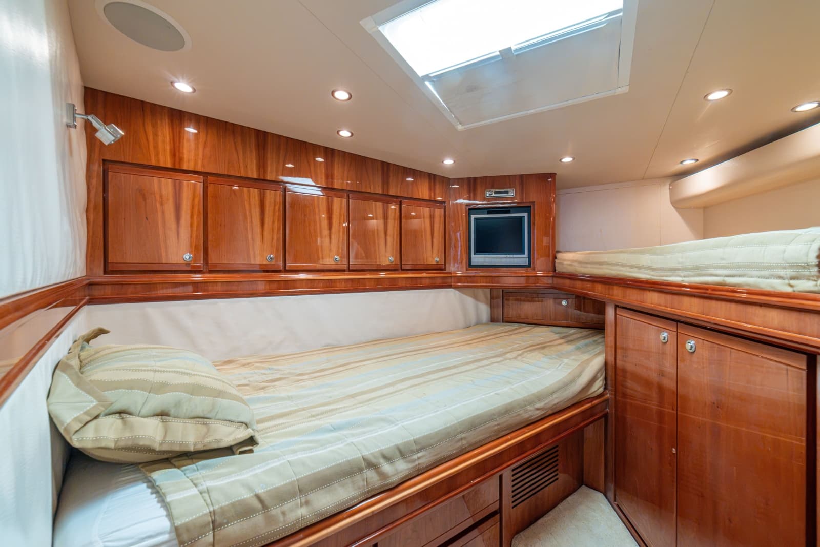 2003 Bertram 570 Convertible - Photo 96