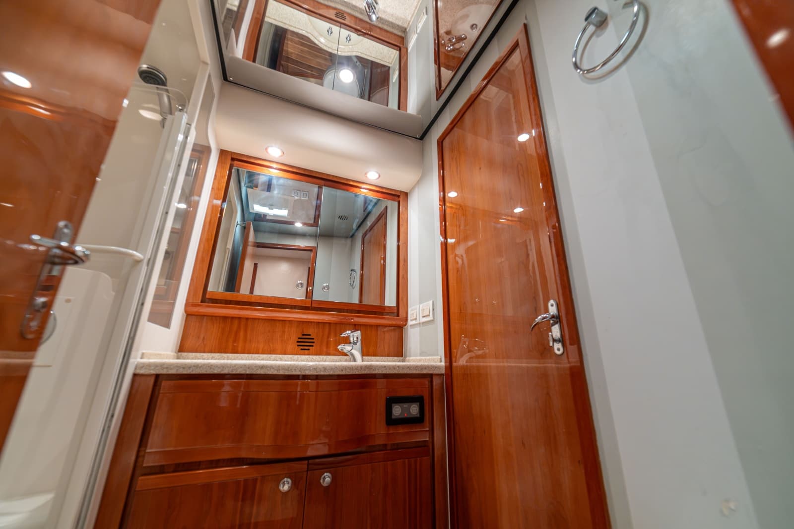 2003 Bertram 570 Convertible - Photo 88