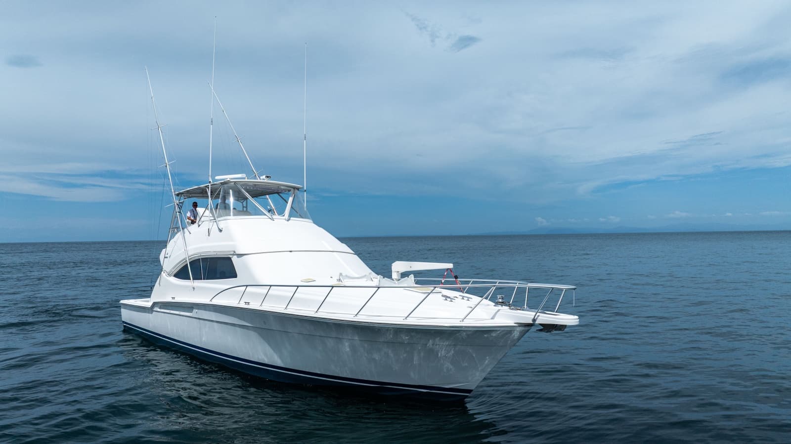 2003 Bertram 570 Convertible - Photo 11