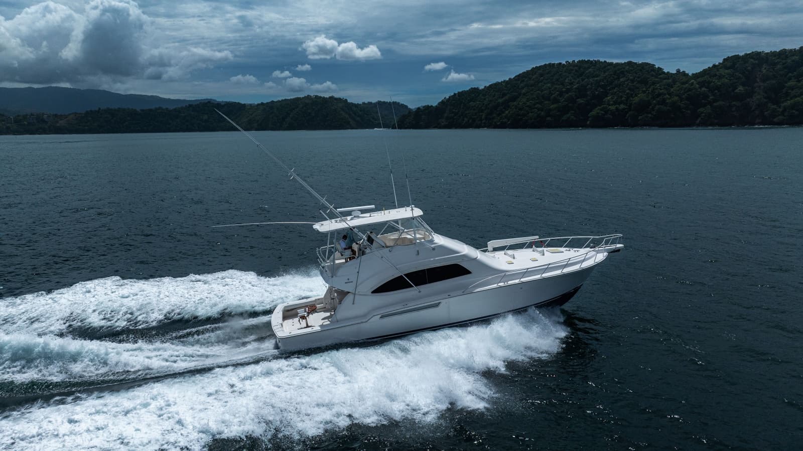 2003 Bertram 570 Convertible - Photo 21