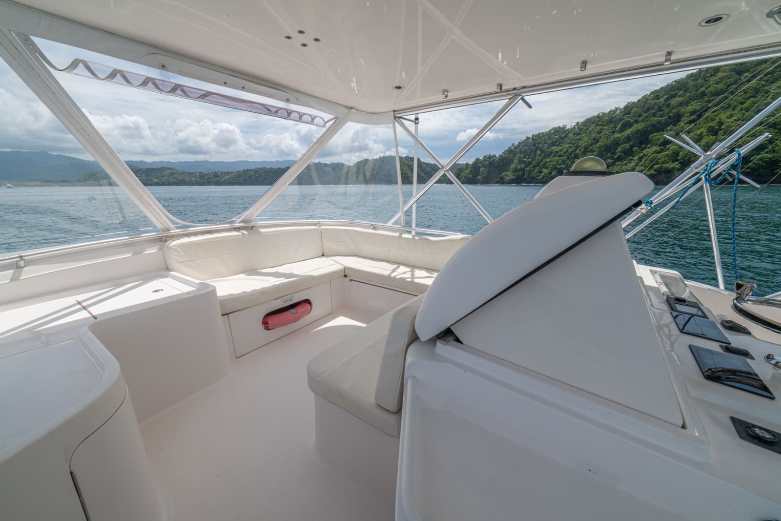 2003 Bertram 570 Convertible - Photo 65