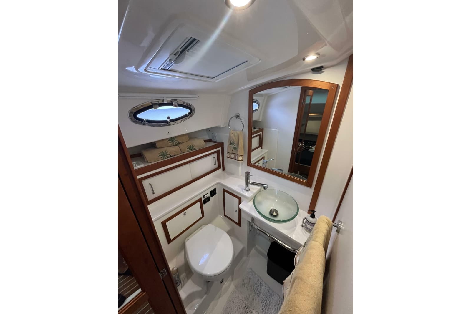 2018 Back Cove 41 - Photo 15