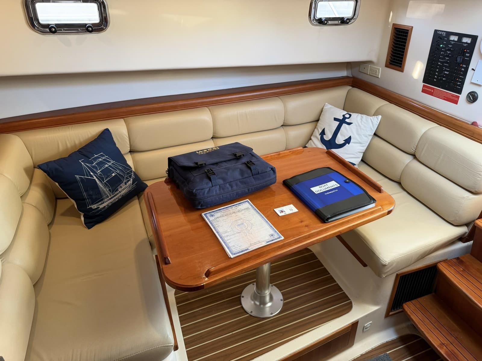 2006 Mainship Pilot 34 - Photo 15