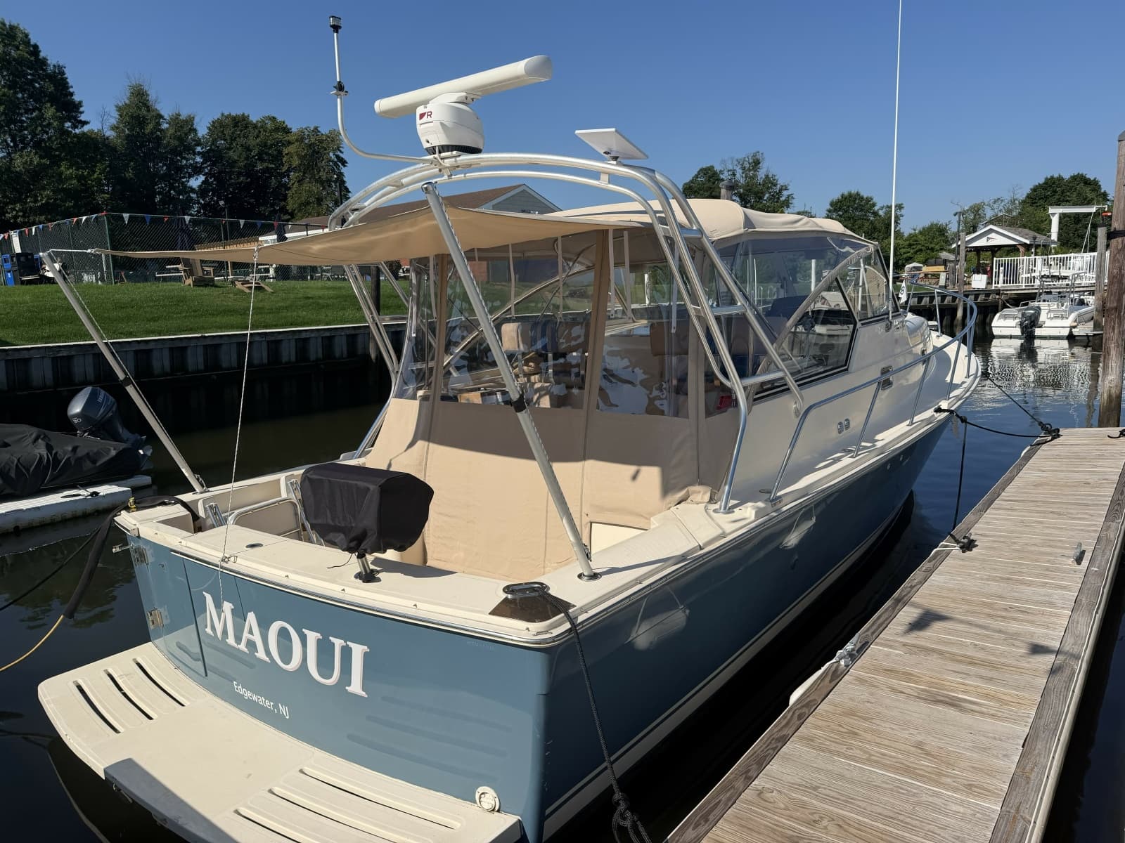 2006 Mainship Pilot 34 - Photo 8