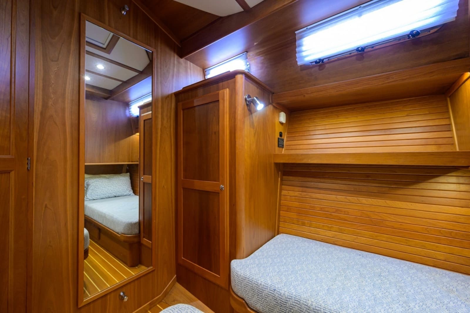 2018 Sabre 45 Salon Express - Photo 43