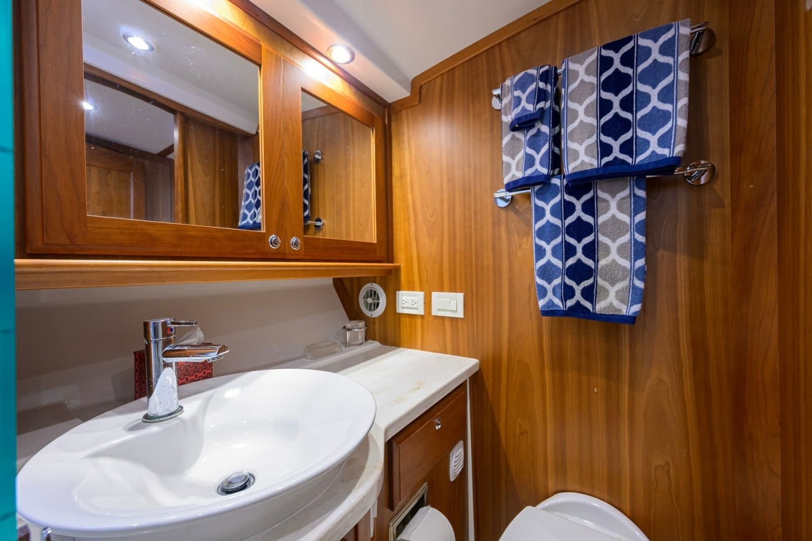 2018 Sabre 45 Salon Express - Photo 64