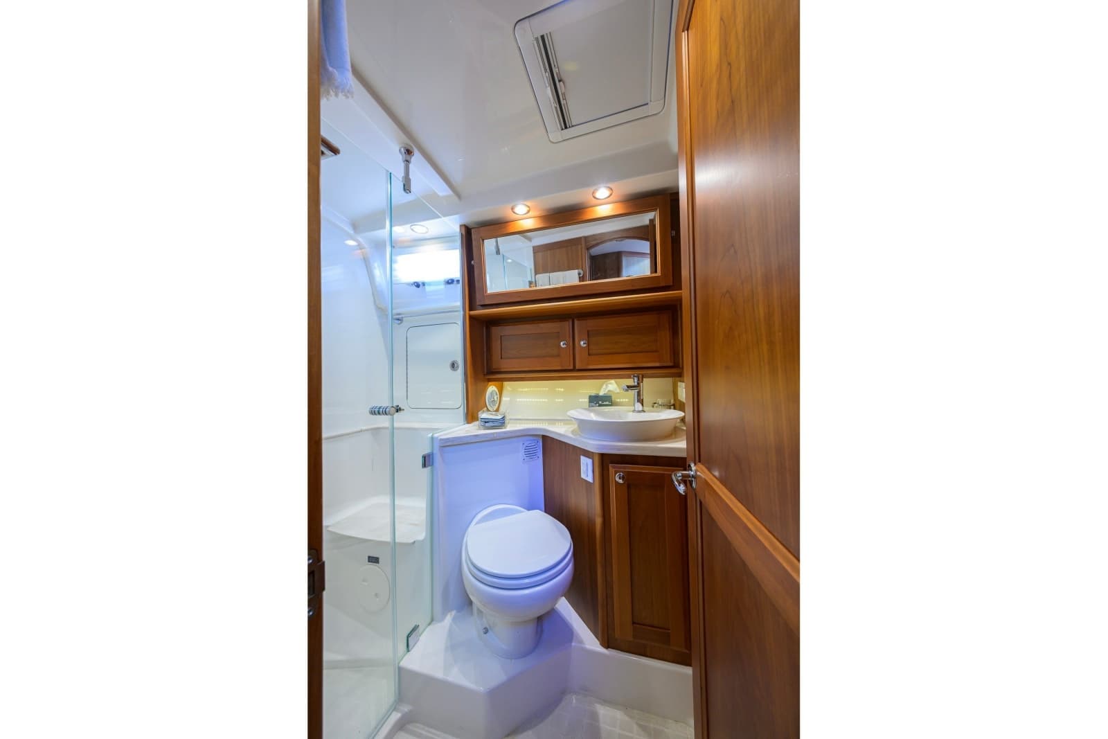 2018 Sabre 45 Salon Express - Photo 44