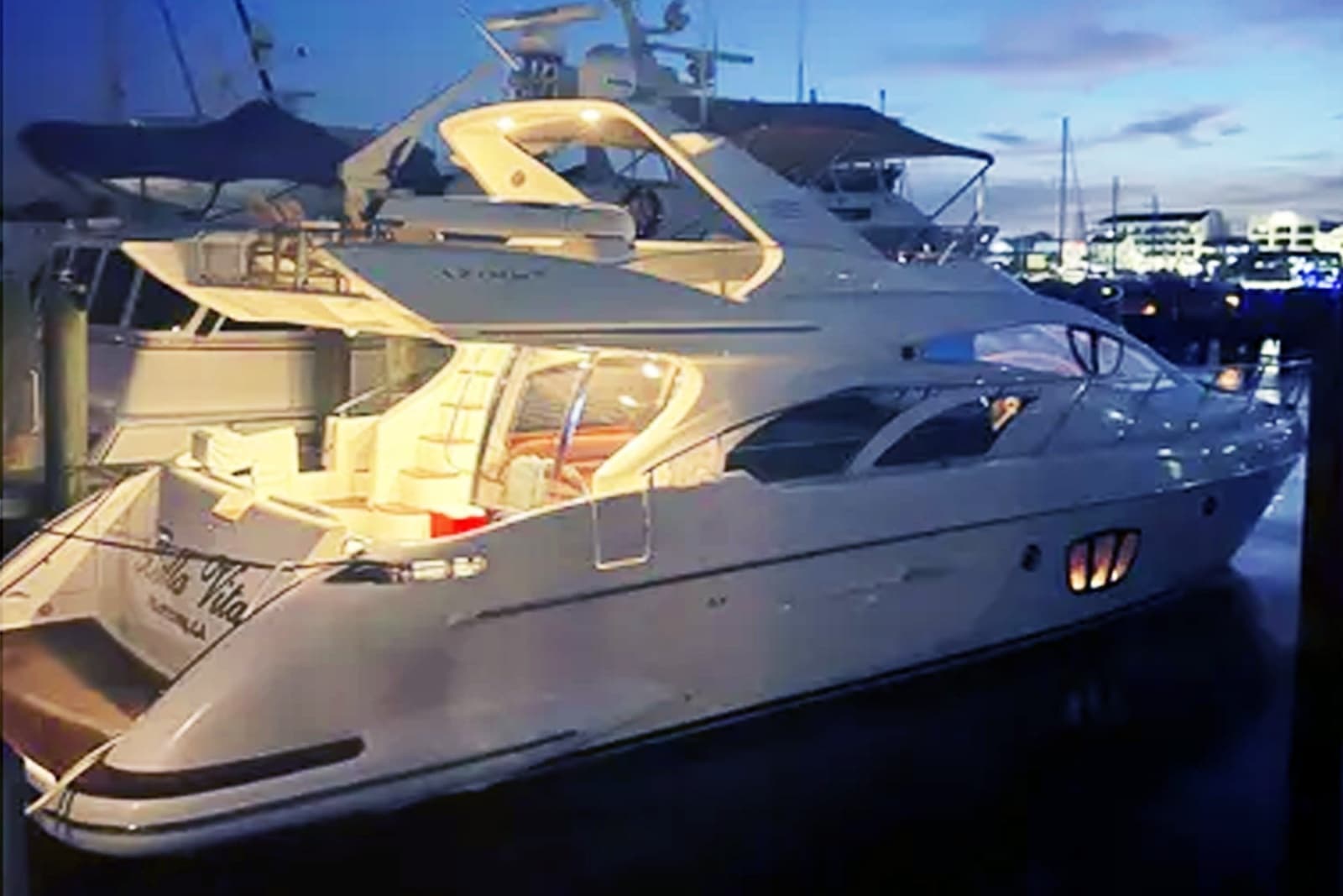 2006 Azimut 55E - Photo 3