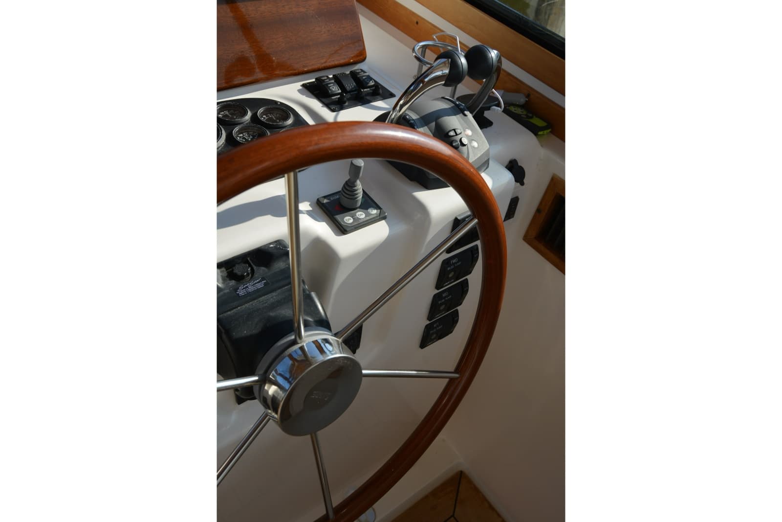 2005 Sabre 38 Express - Photo 44