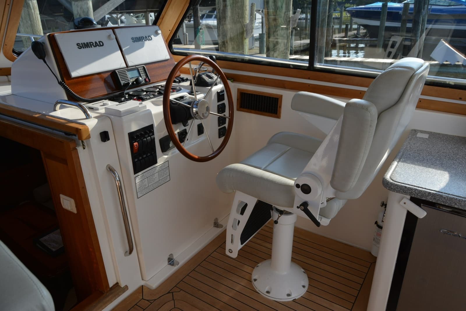 2005 Sabre 38 Express - Photo 55