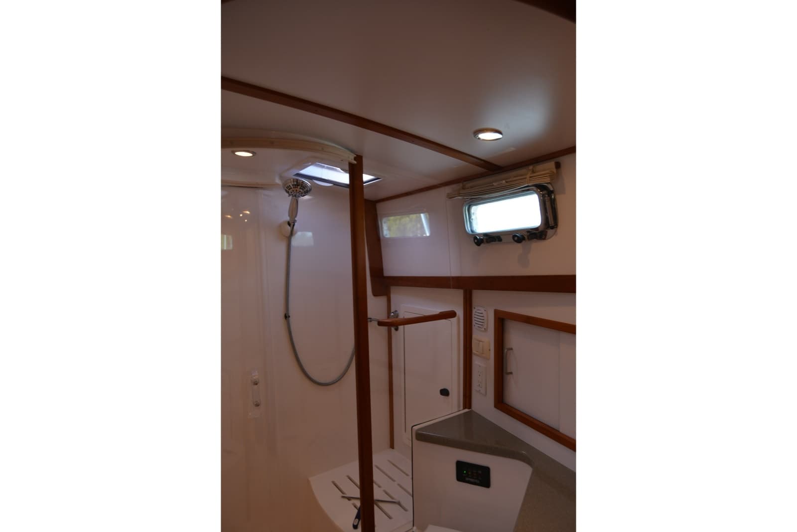 2005 Sabre 38 Express - Photo 89