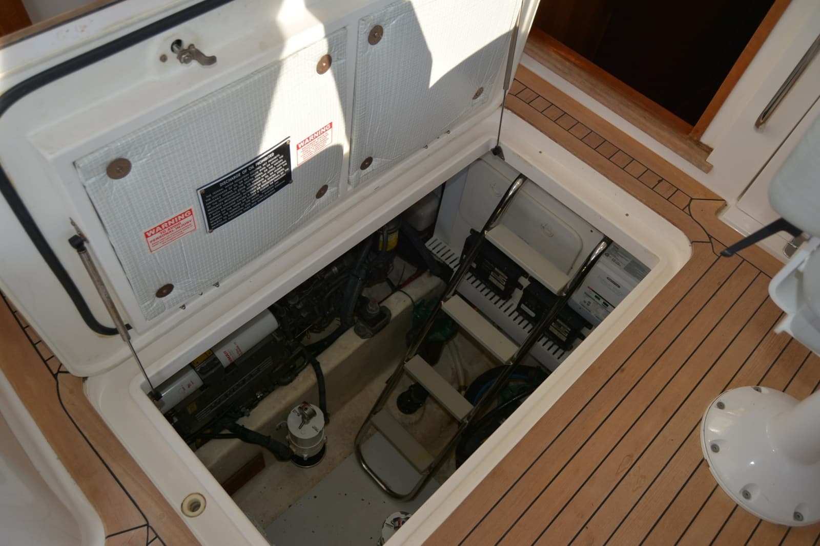 2005 Sabre 38 Express - Photo 96