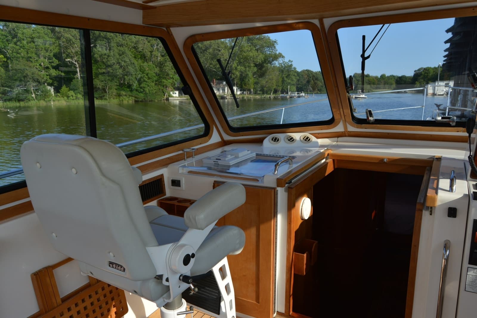 2005 Sabre 38 Express - Photo 38