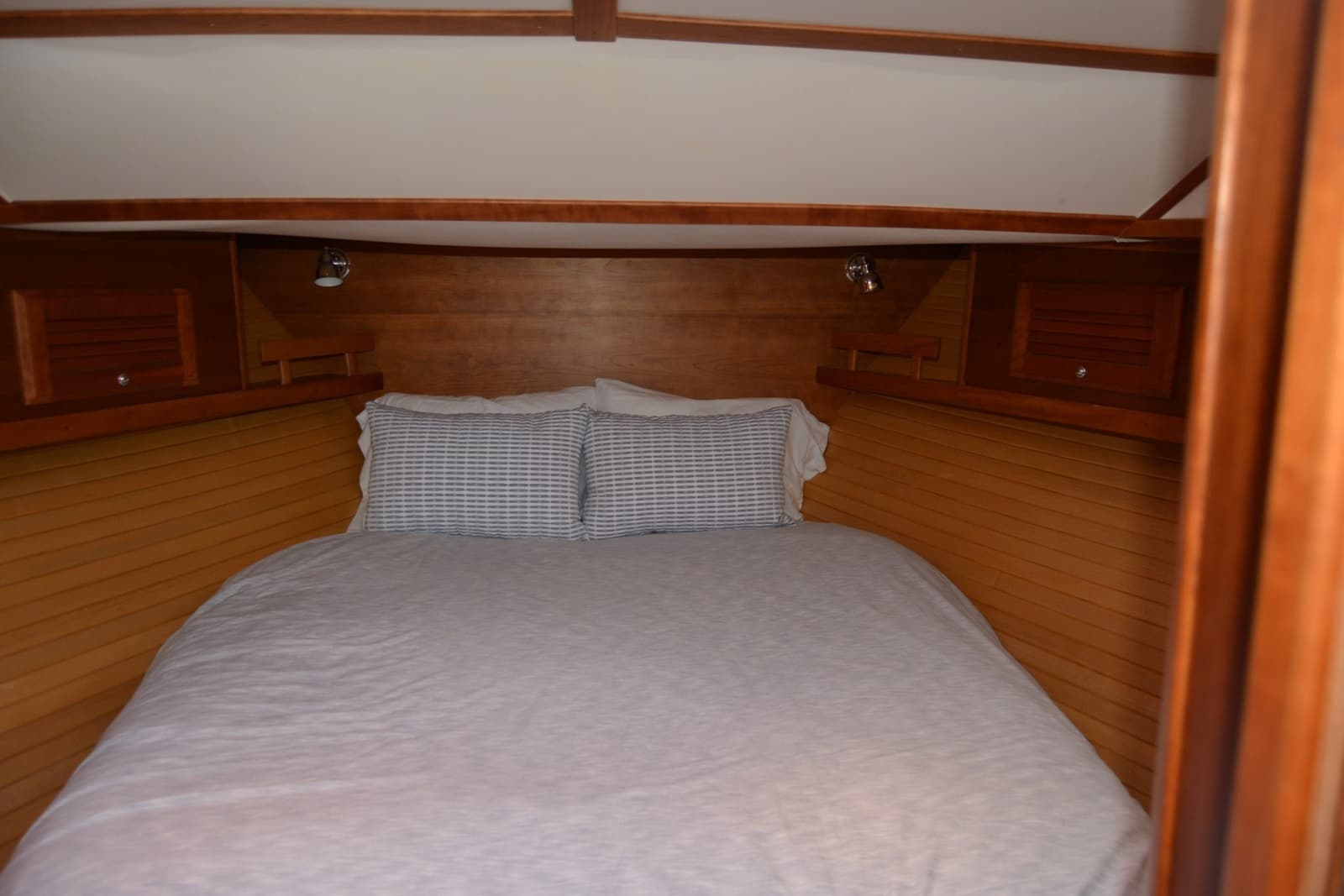 2005 Sabre 38 Express - Photo 84