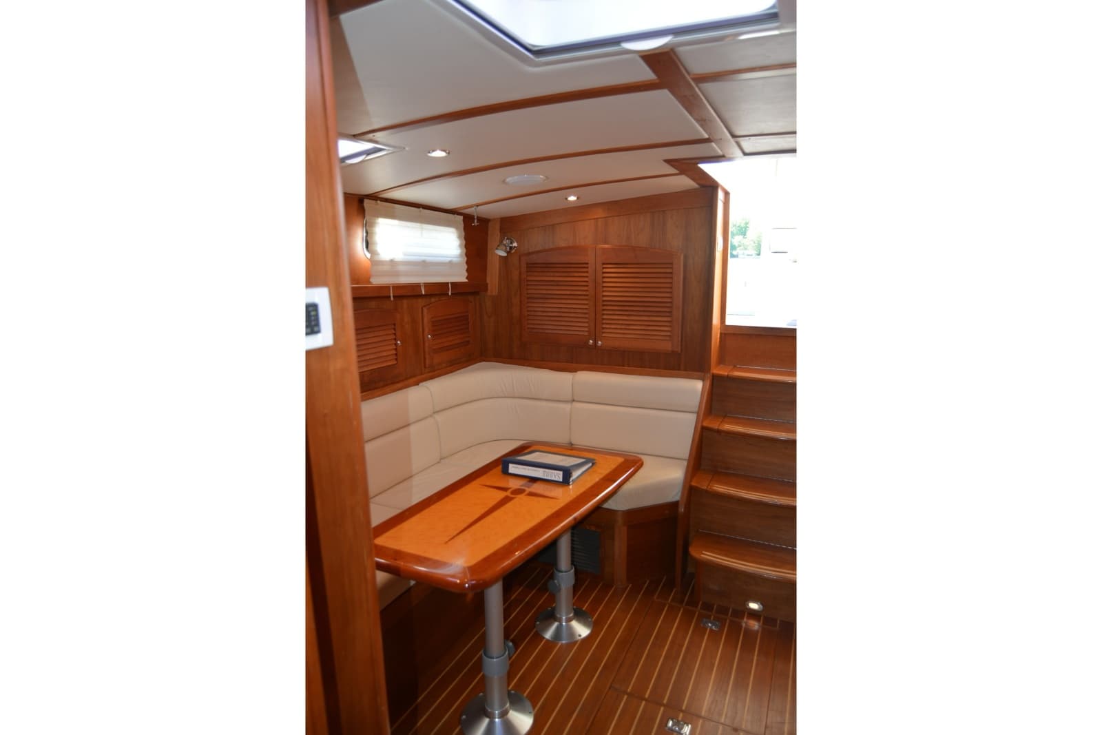 2005 Sabre 38 Express - Photo 94