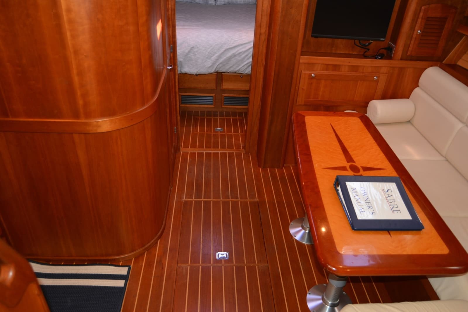 2005 Sabre 38 Express - Photo 62