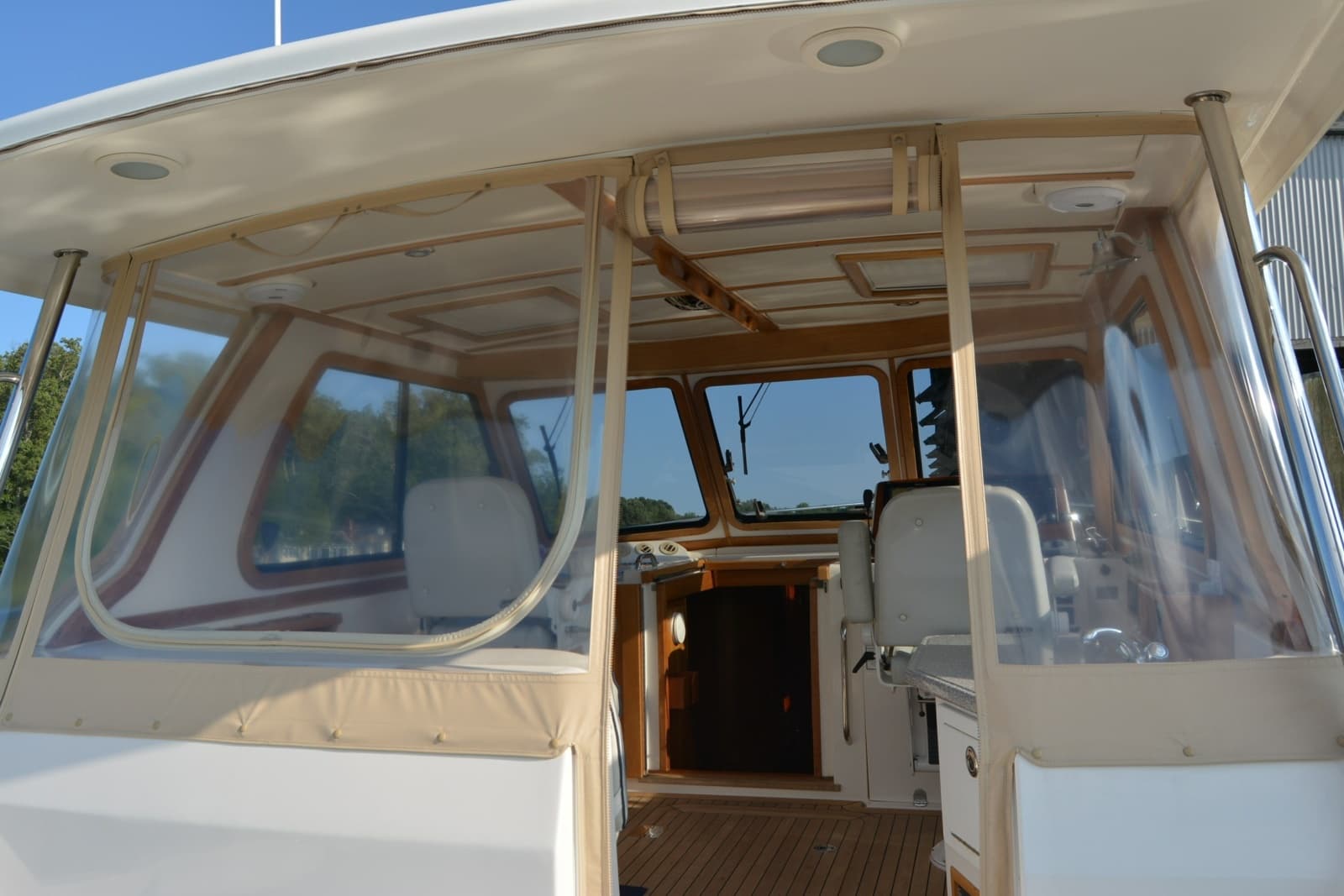 2005 Sabre 38 Express - Photo 26