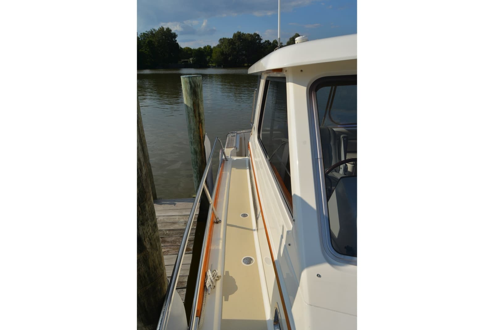 2005 Sabre 38 Express - Photo 17