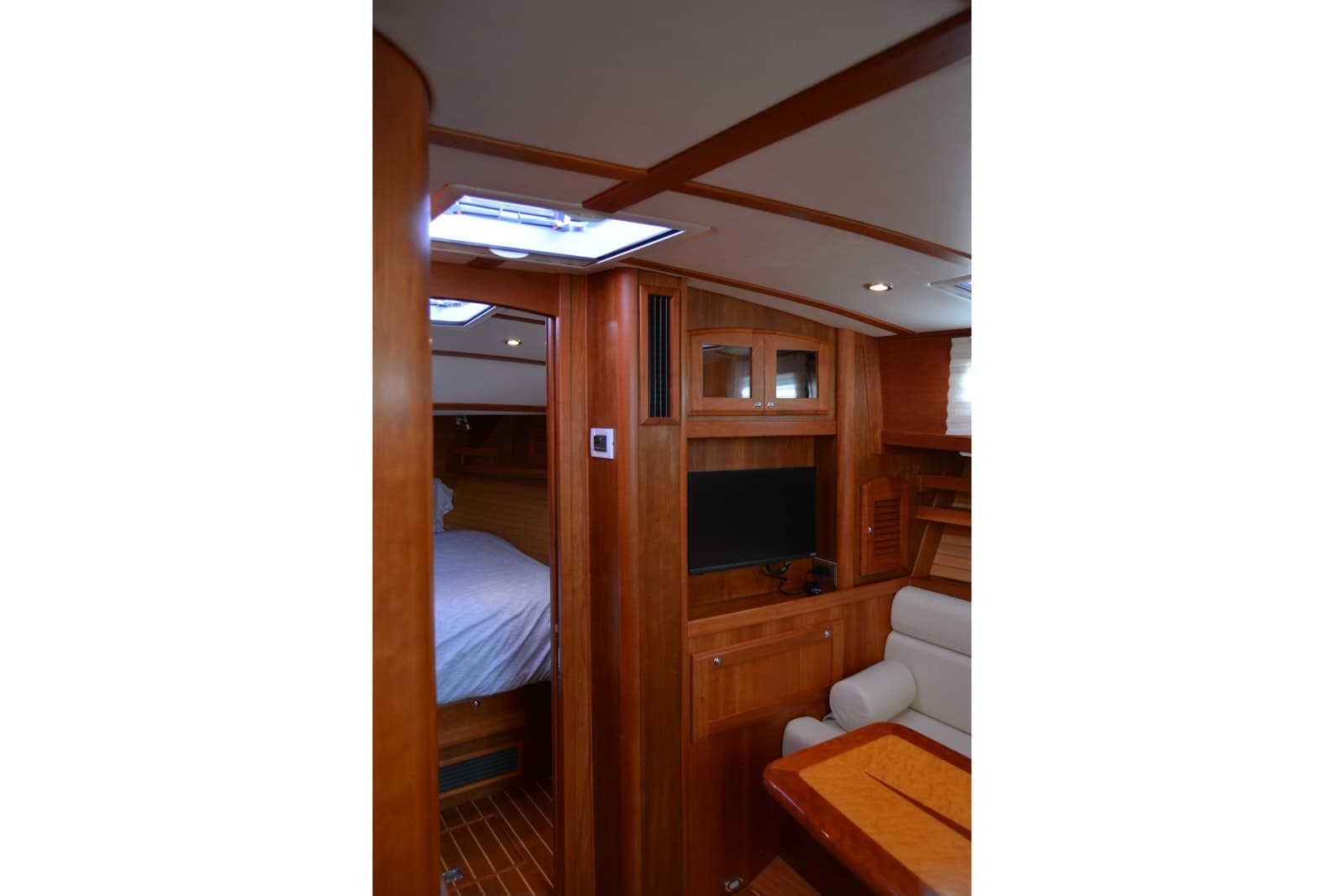 2005 Sabre 38 Express - Photo 76