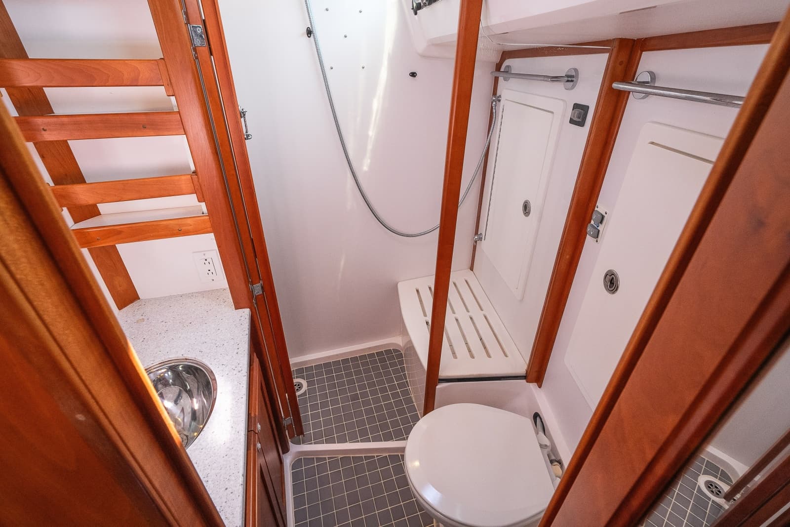 2013 Sabre 456 - Photo 20