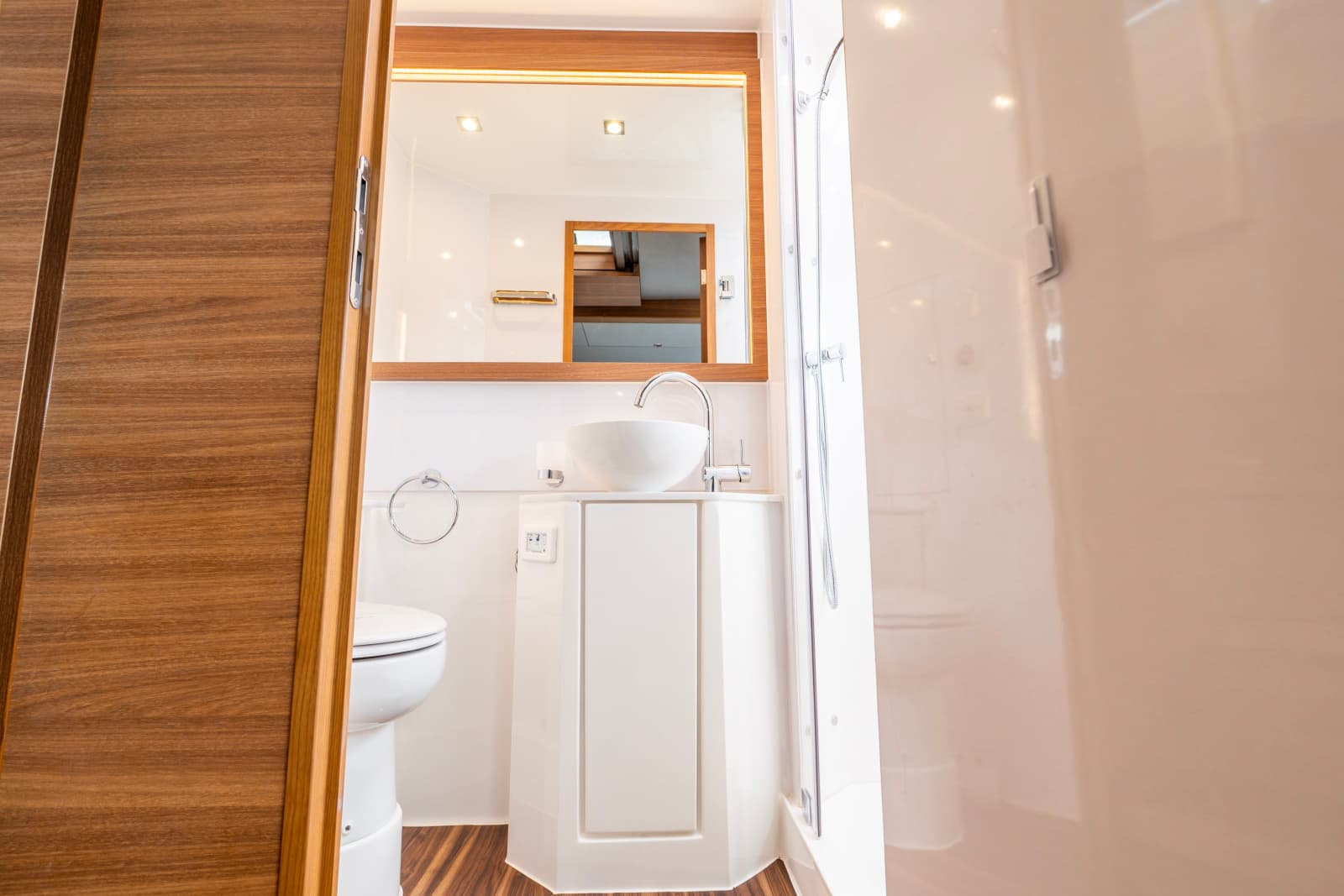 2023 Aquila 54 YACHT - Photo 28