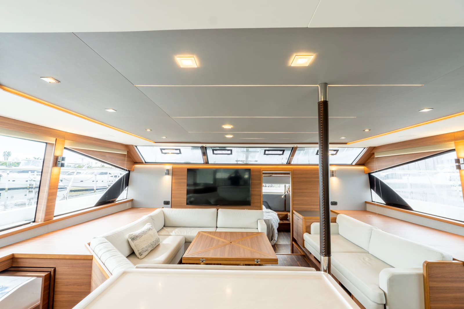 2023 Aquila 54 YACHT - Photo 13