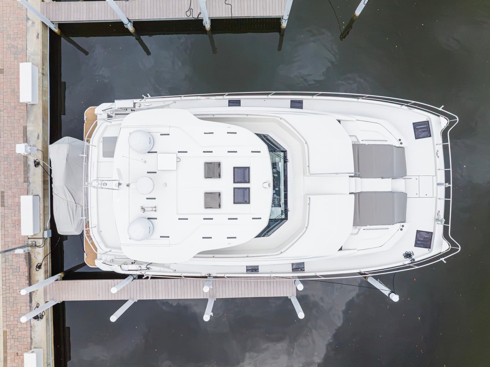 2023 Aquila 54 YACHT - Photo 6