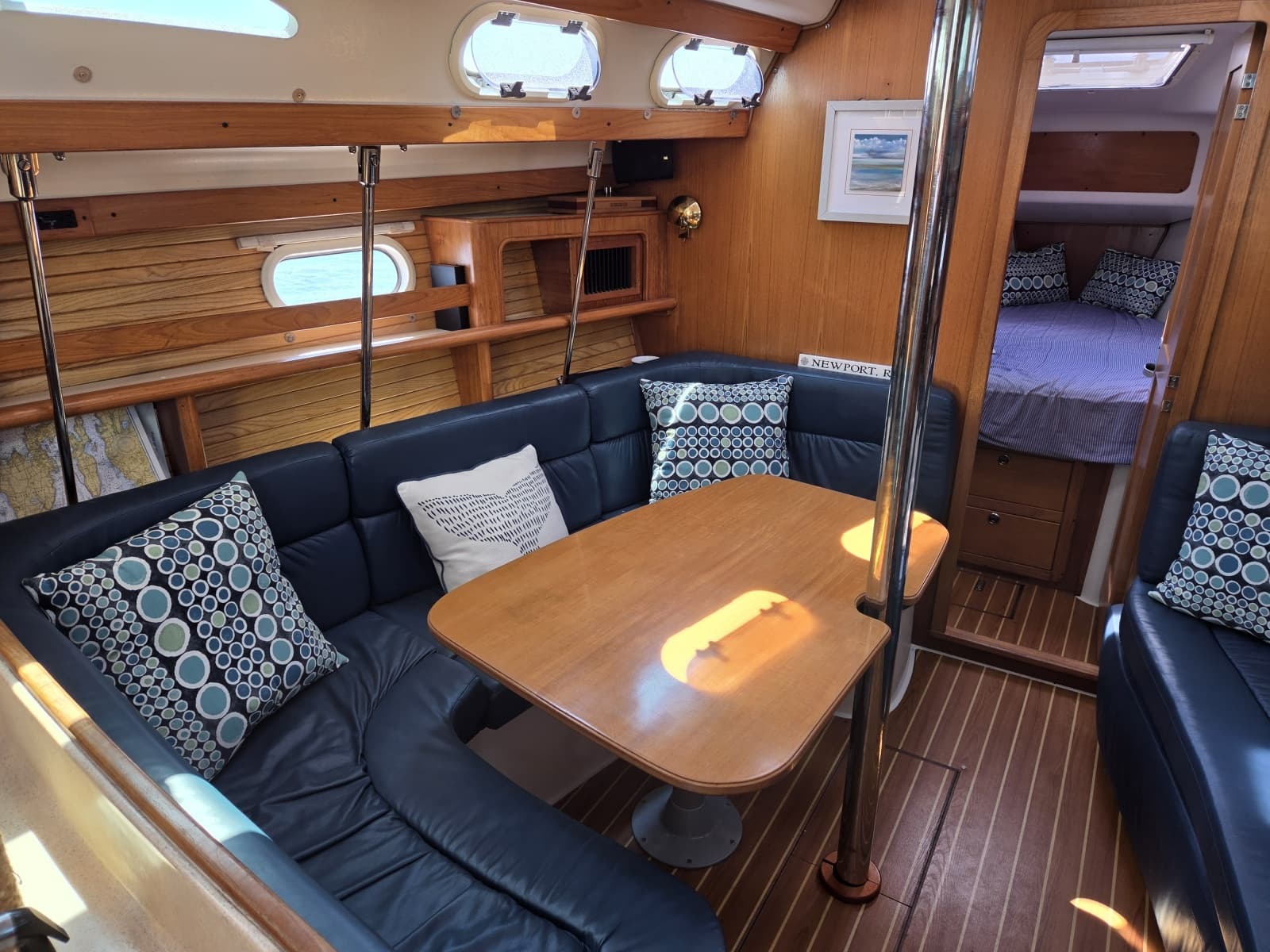 2002 Catalina 390 - Photo 15