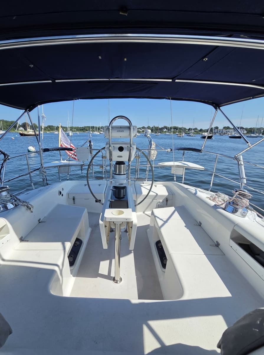 2002 Catalina 390 - Photo 23