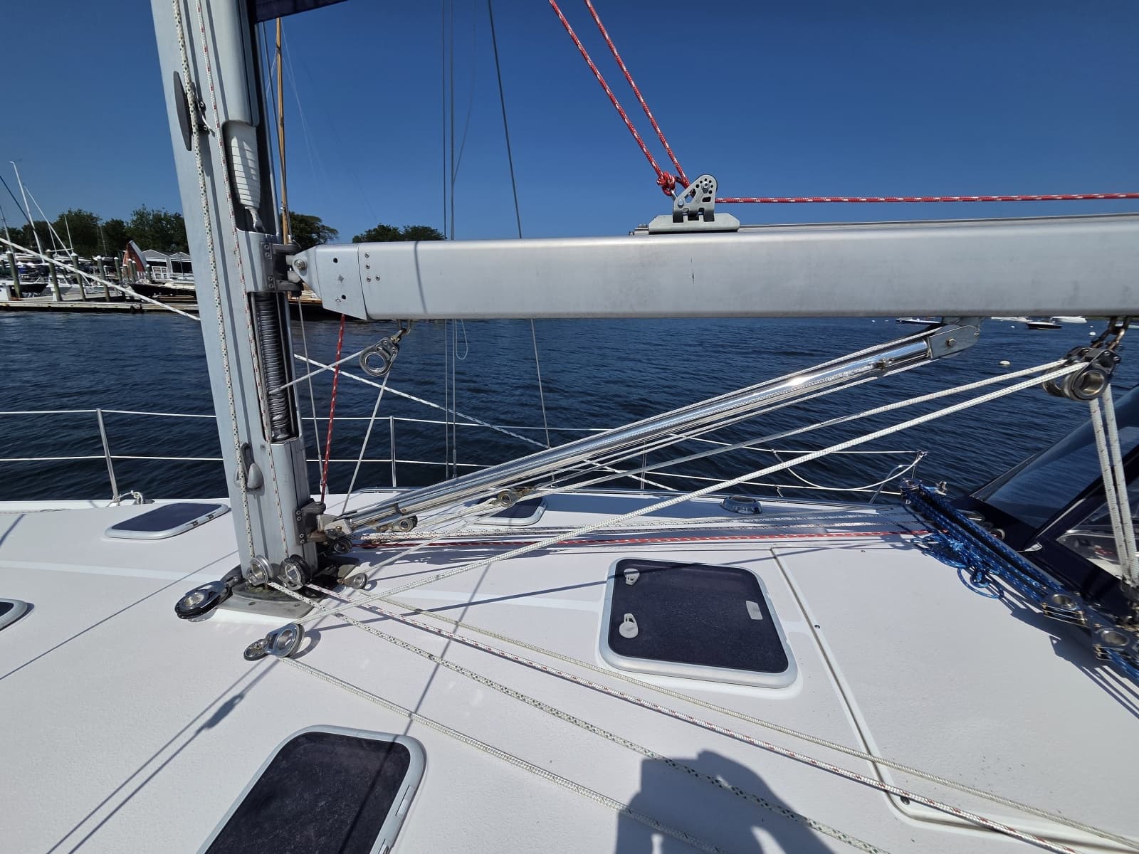 2002 Catalina 390 - Photo 29