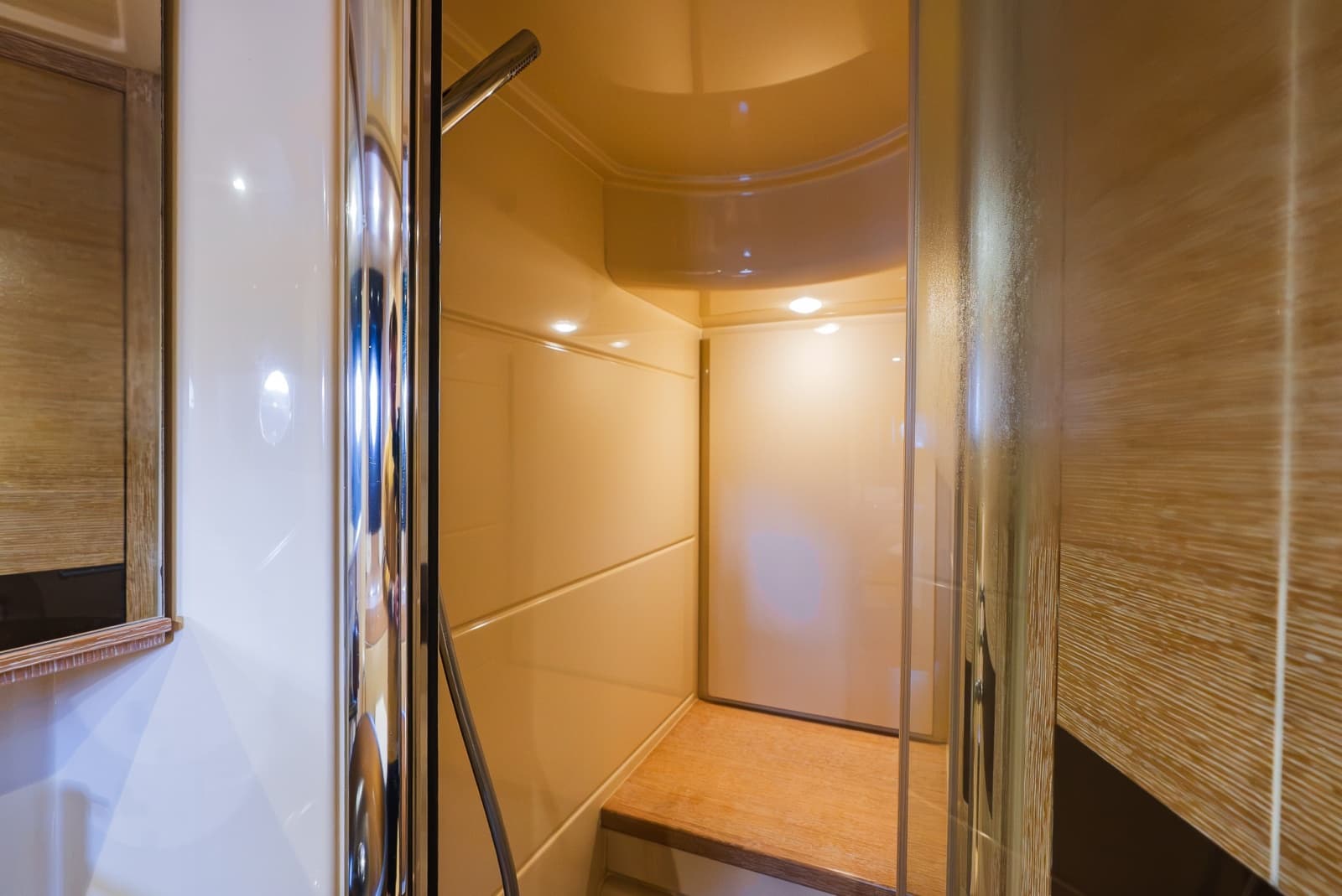 2014 Azimut 60 Fly - Photo 53