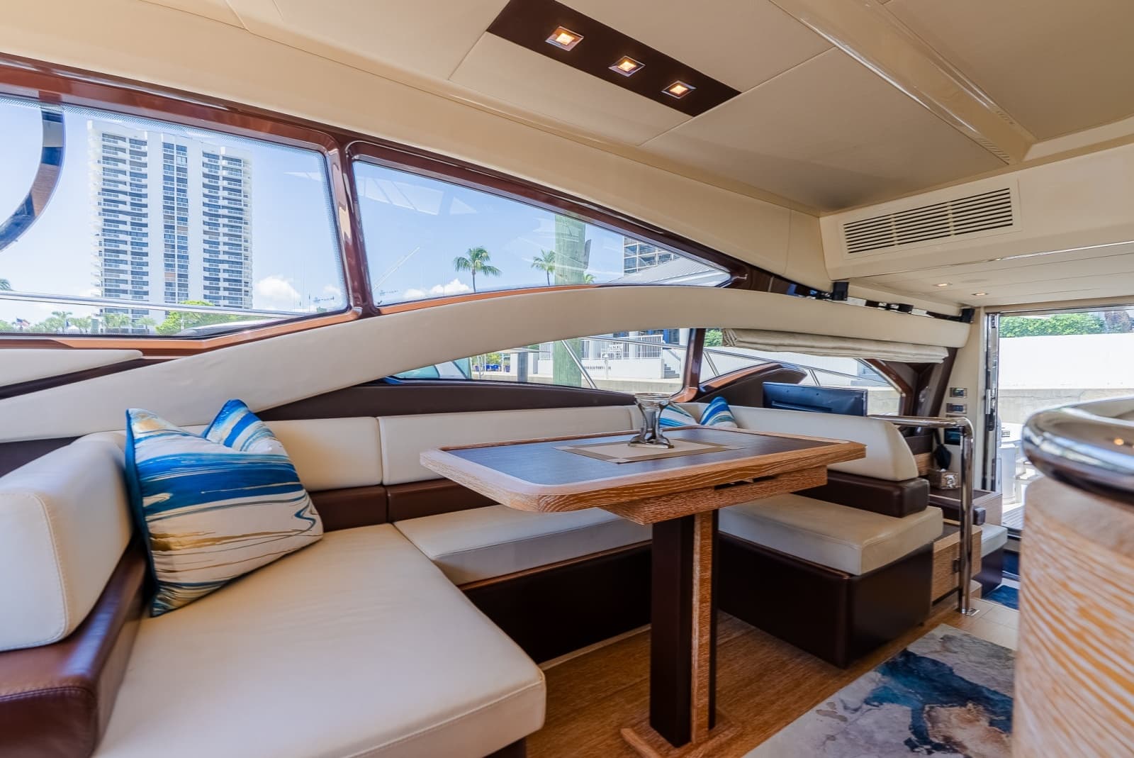 2014 Azimut 60 Fly - Photo 48