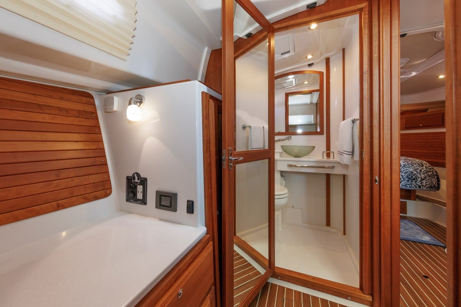2020 Back Cove 41 - Photo 15