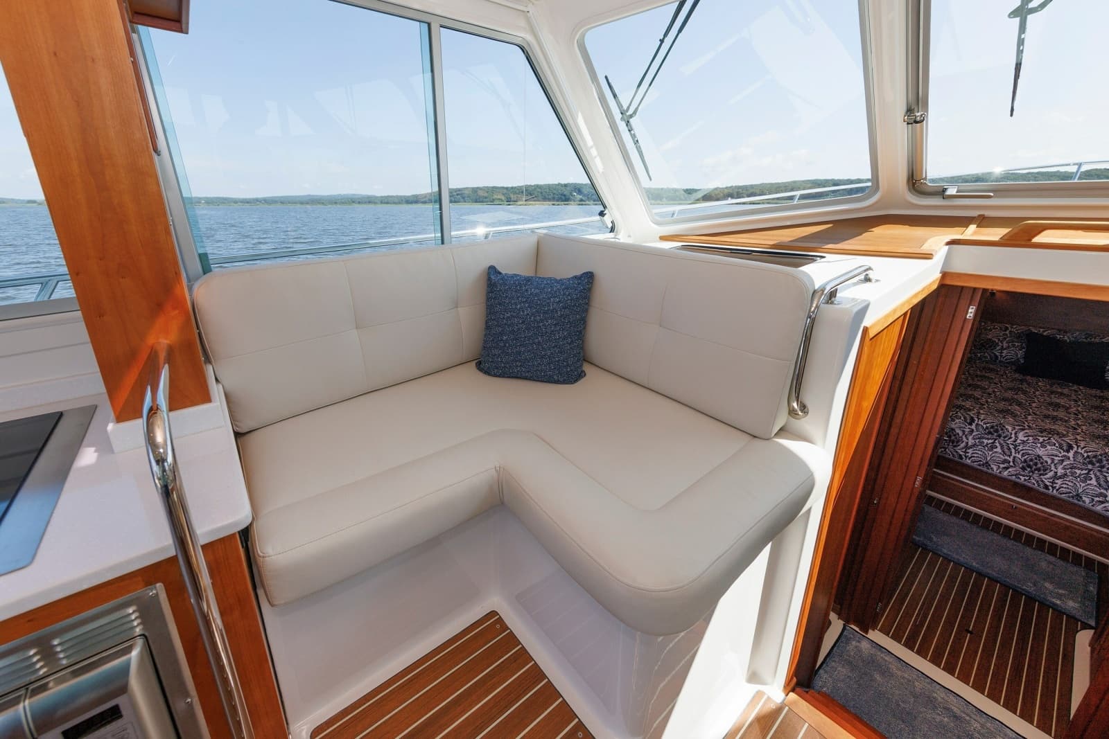 2020 Back Cove 41 - Photo 31