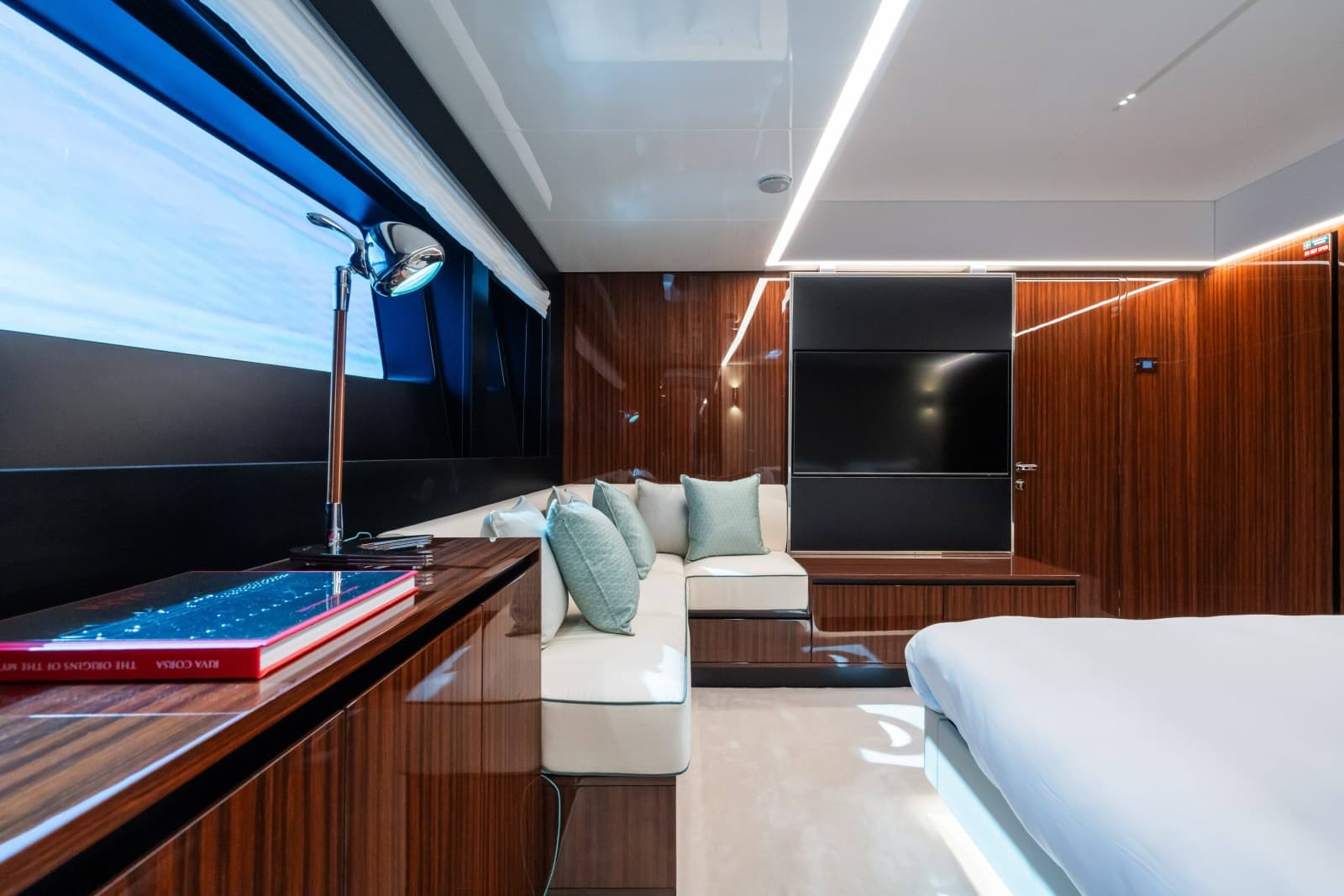 2025 Riva Diva 82 - Photo 14