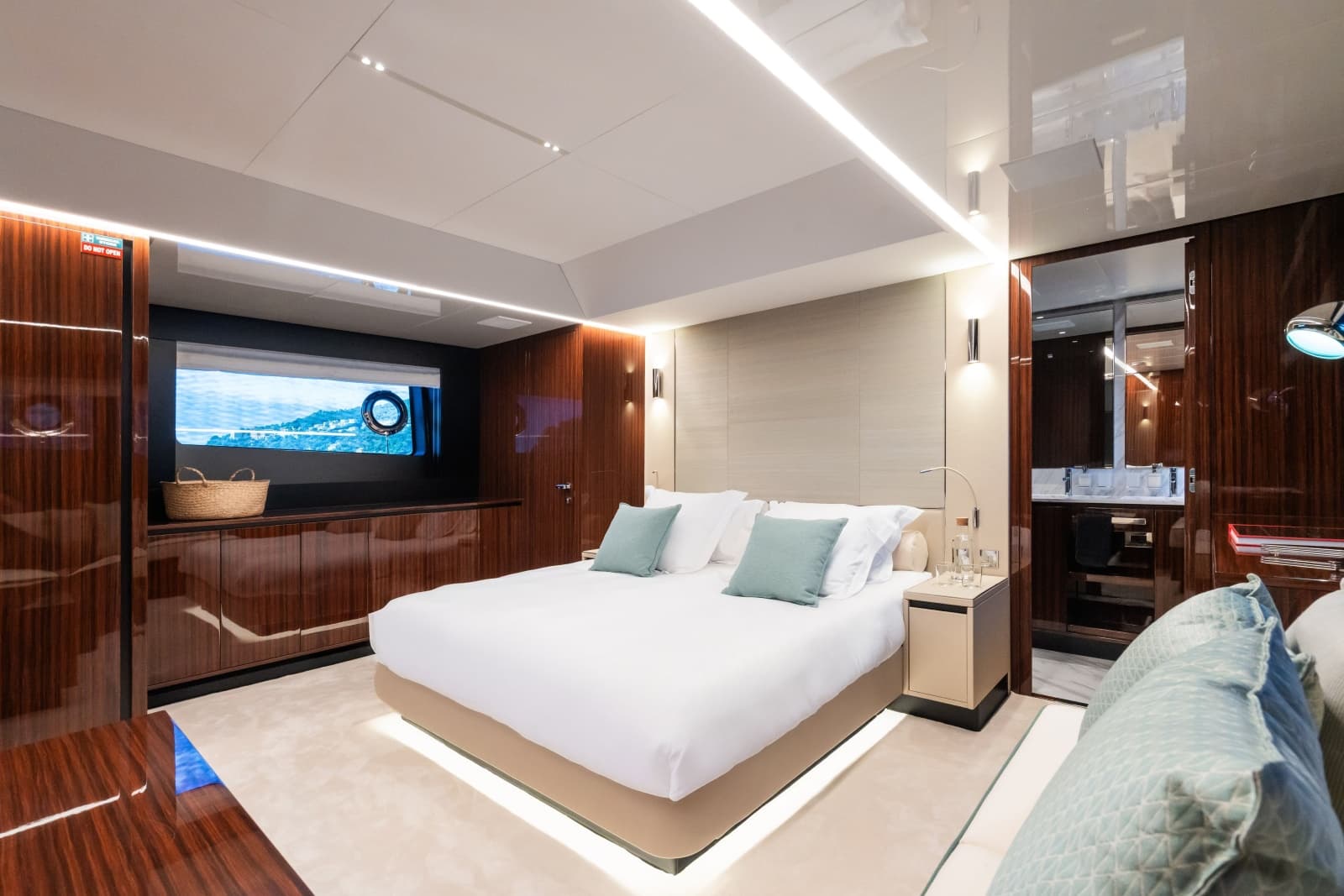 2025 Riva Diva 82 - Photo 13