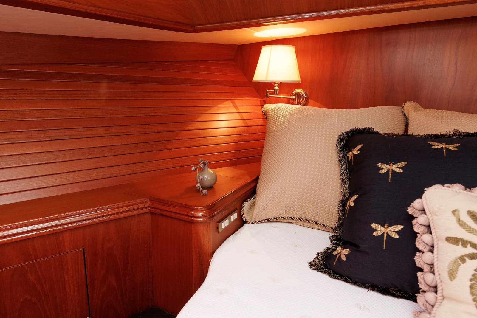 2008 Alden 52 Salon Express - Photo 22