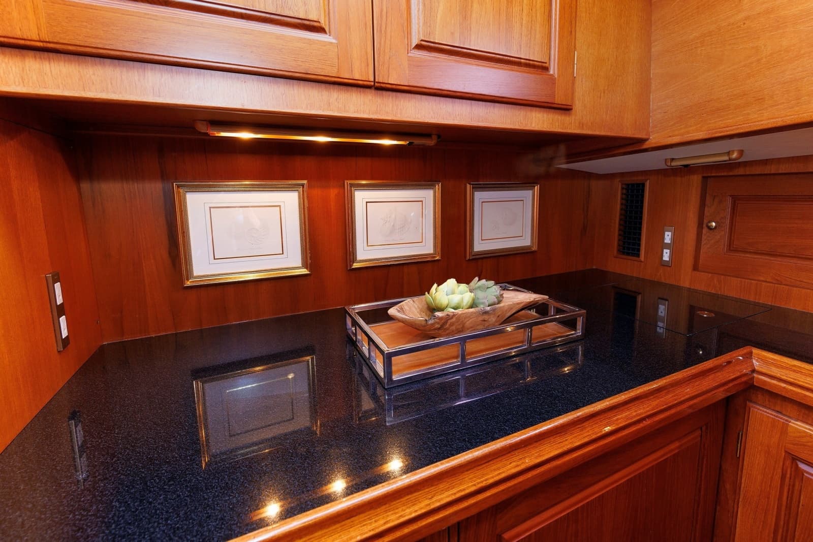 2008 Alden 52 Salon Express - Photo 12