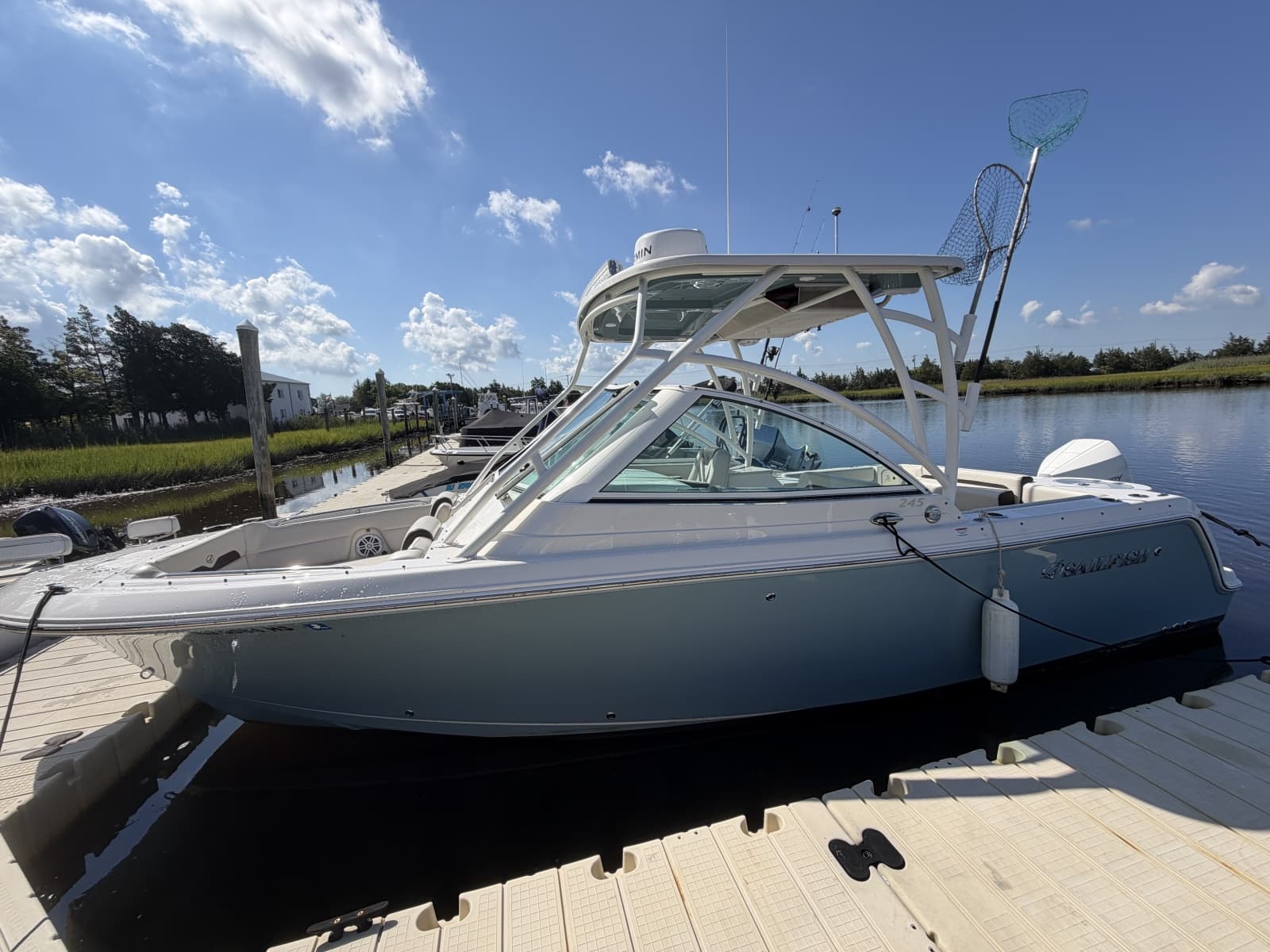 2023 Sailfish 245 DC - Photo 9