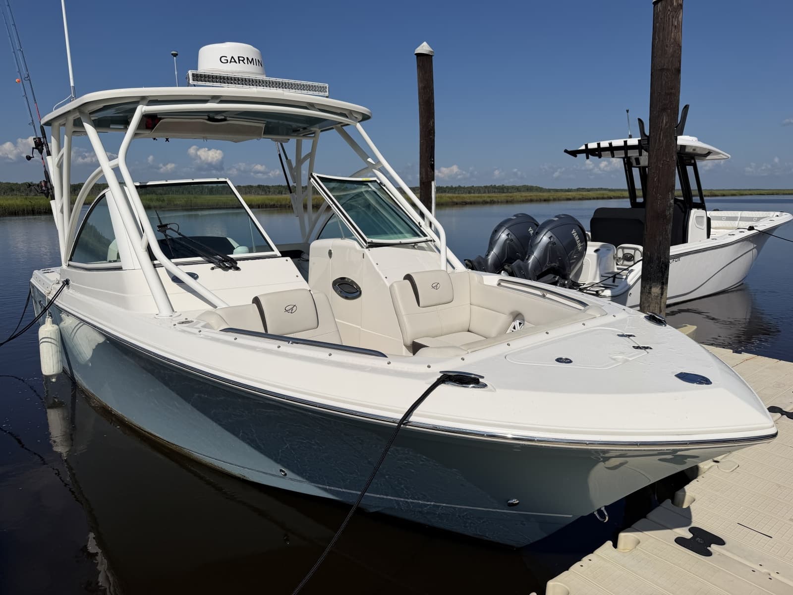 2023 Sailfish 245 DC - Photo 3