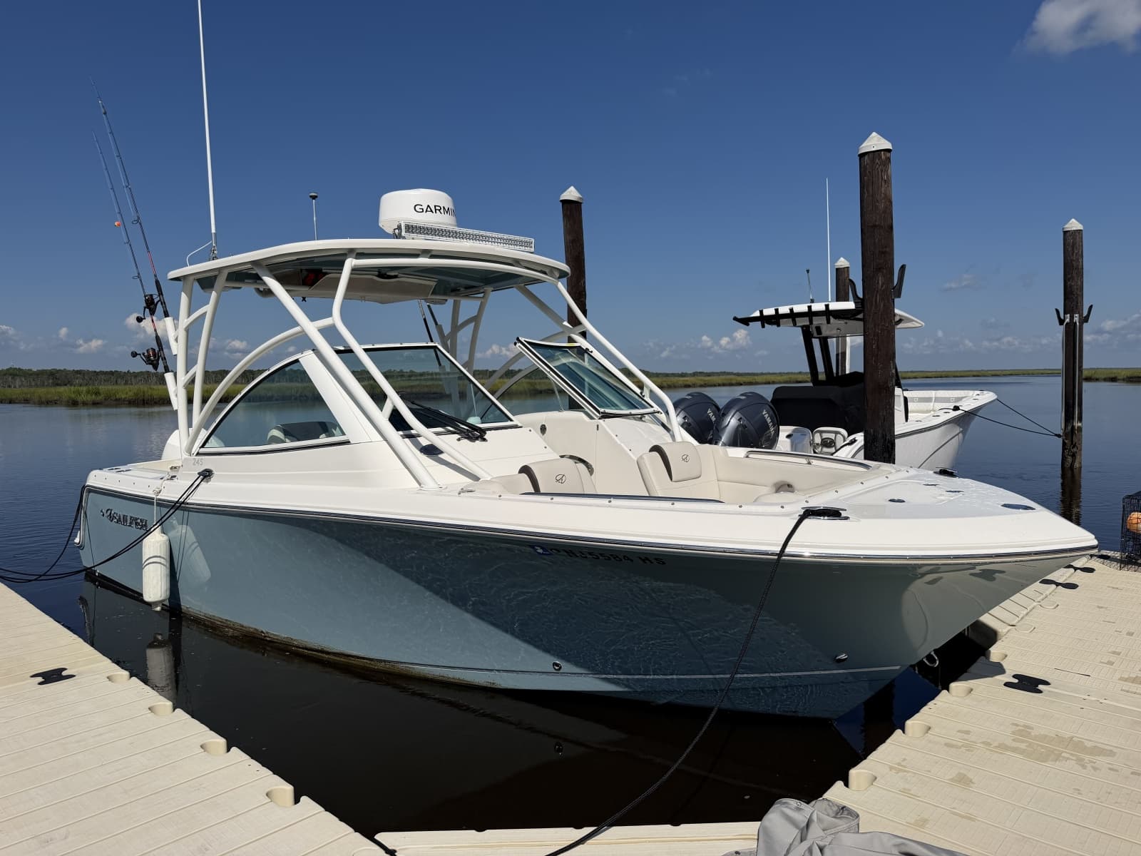 2023 Sailfish 245 DC - Photo 2