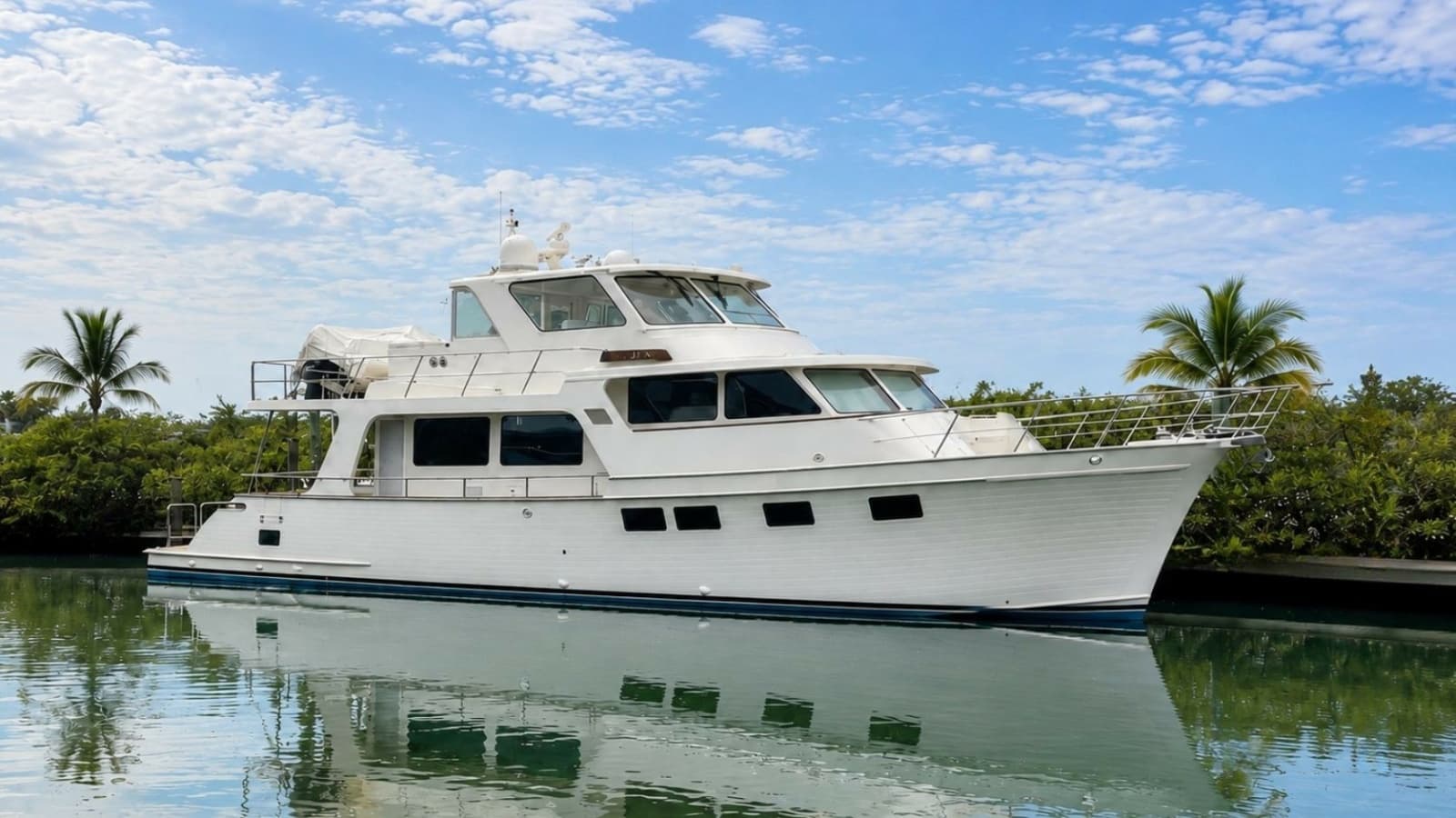 2021 Marlow Explorer 62E - Photo 1