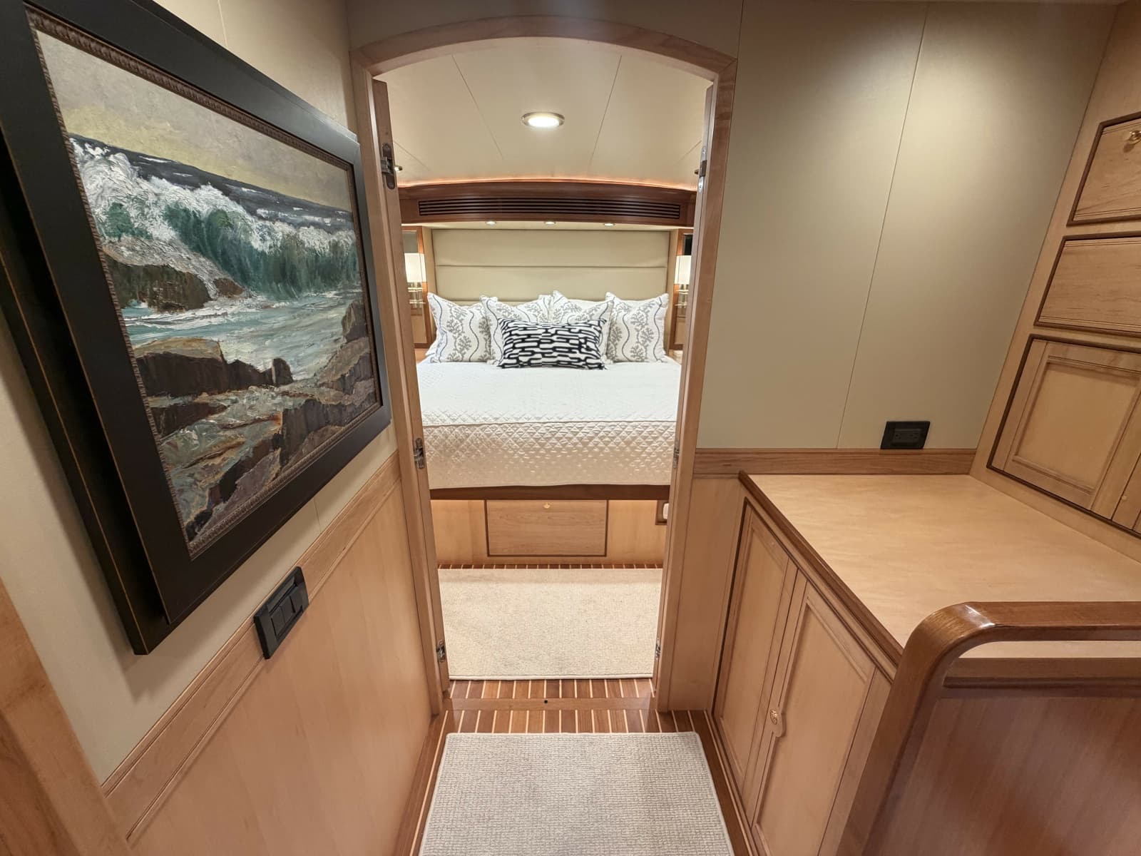 2021 Marlow Explorer 62E - Photo 32