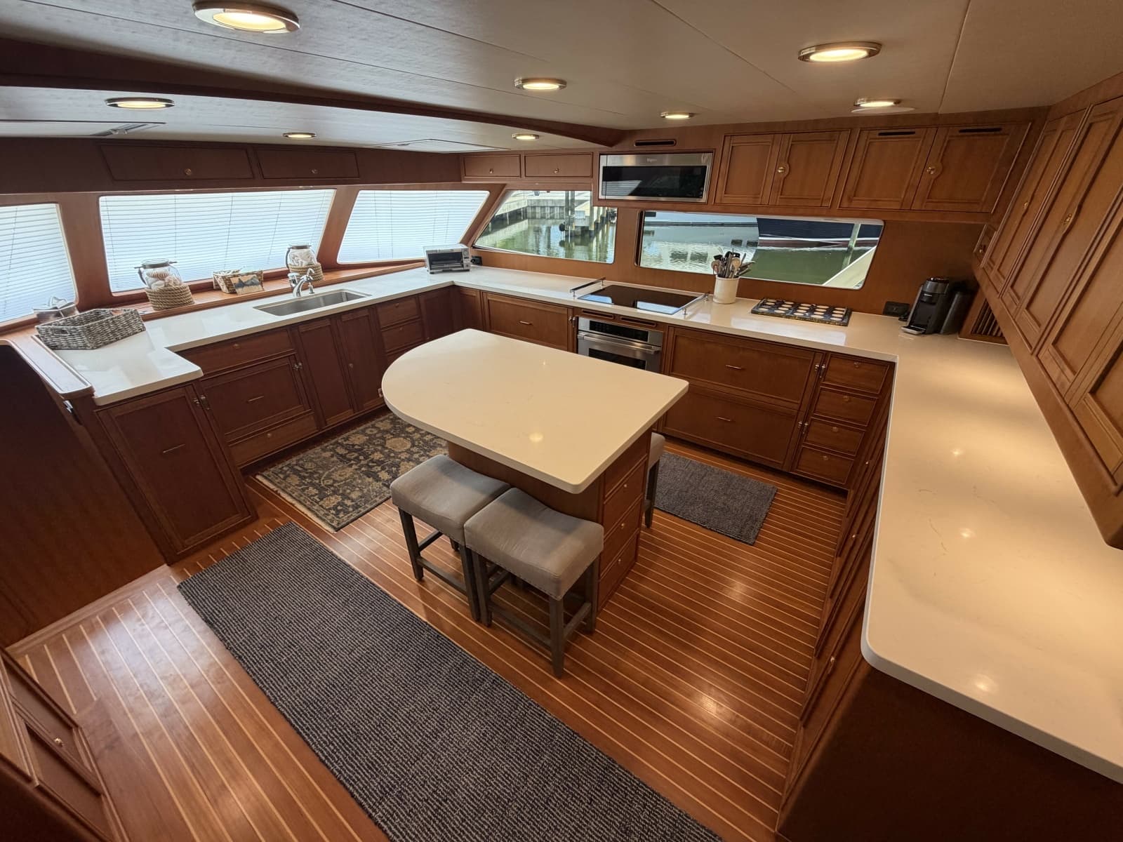 2021 Marlow Explorer 62E - Photo 13