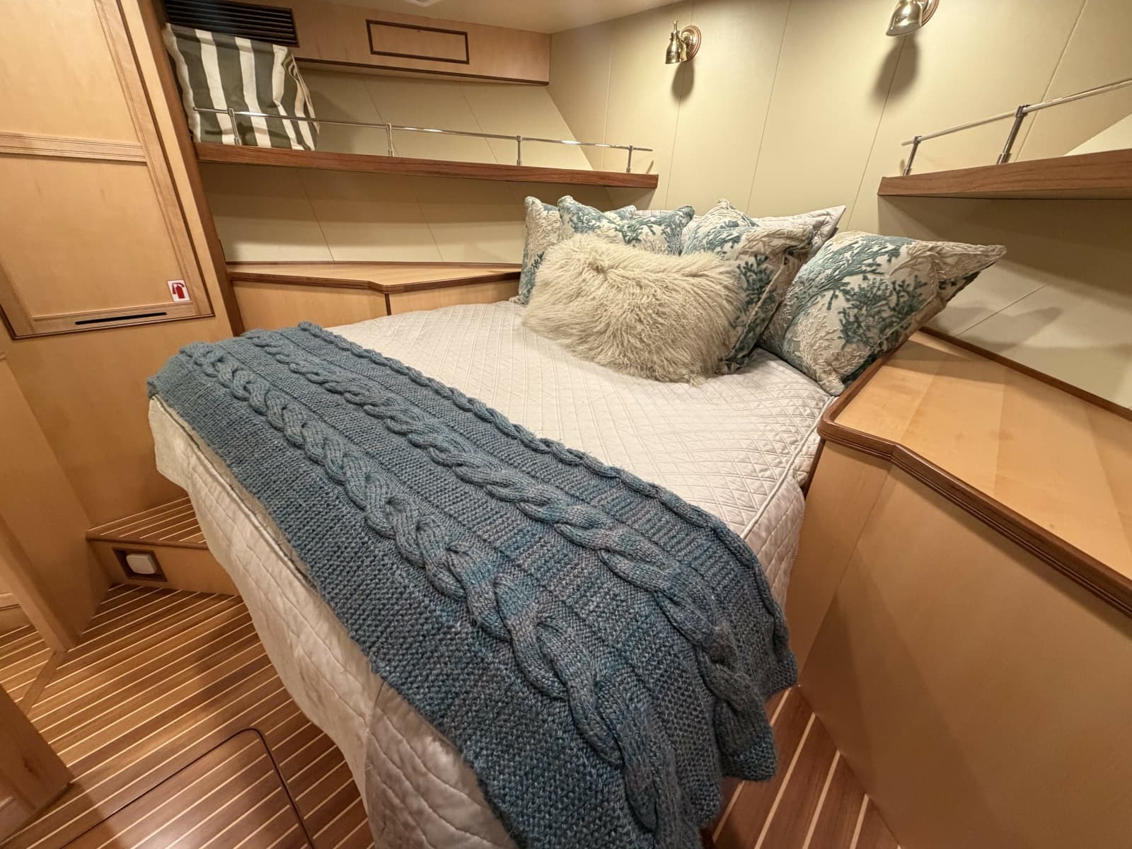 2021 Marlow Explorer 62E - Photo 28